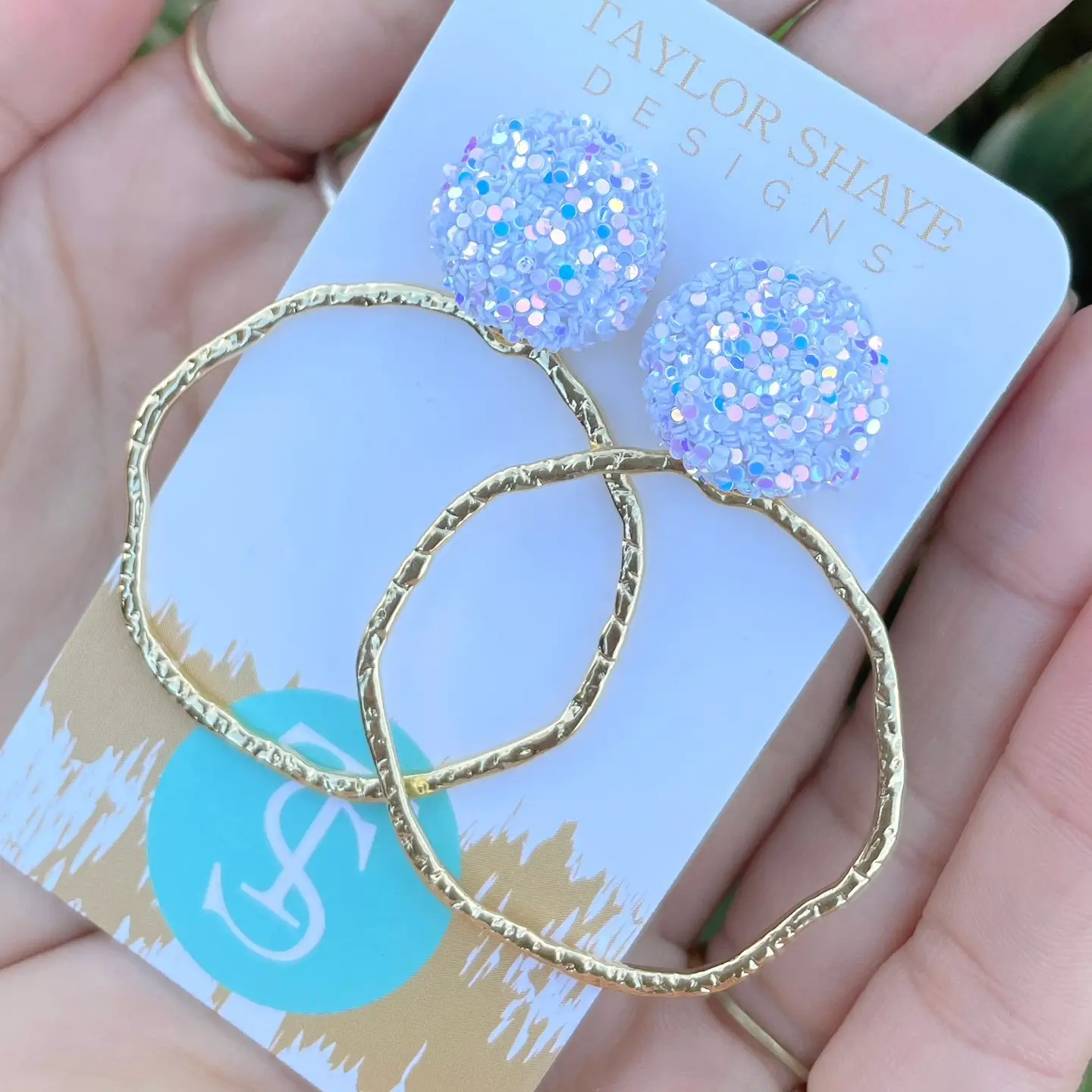 Glitter top hoops - Image 4